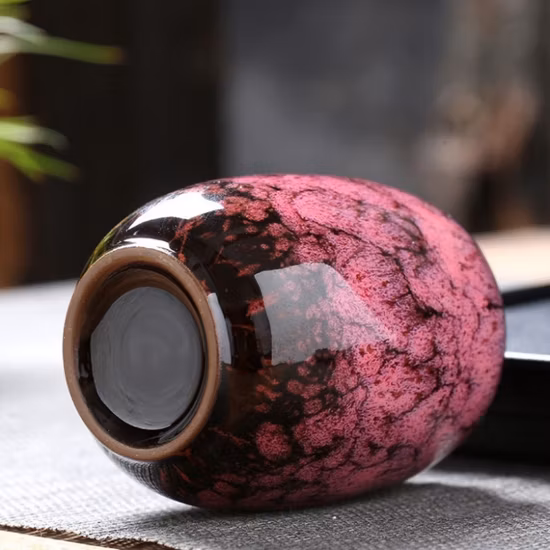Tazze di design in metallo in porcellana ceramica economica di fabbrica in Cina, tazza dorata, tazza in ceramica natalizia, tazze da caffè con manico in oro