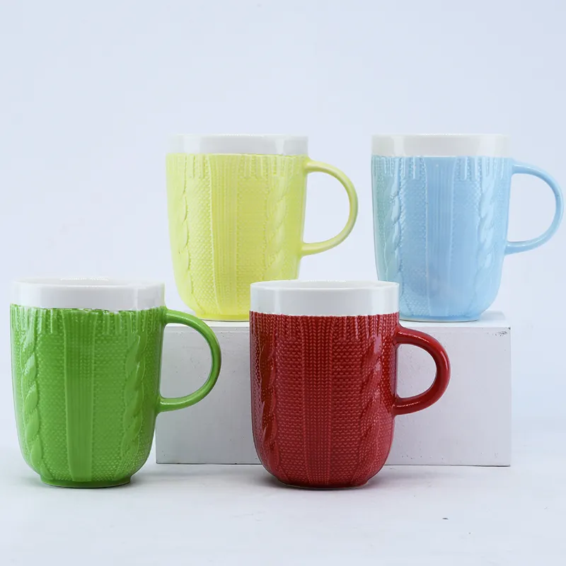 Tazza da caffè/tazza in ceramica smaltata bicolore da 16 once/17 once/18 once per regali, promozioni o uso quotidiano, nonché vendite dirette in fabbrica e accettazione di loghi stampati personalizzati
